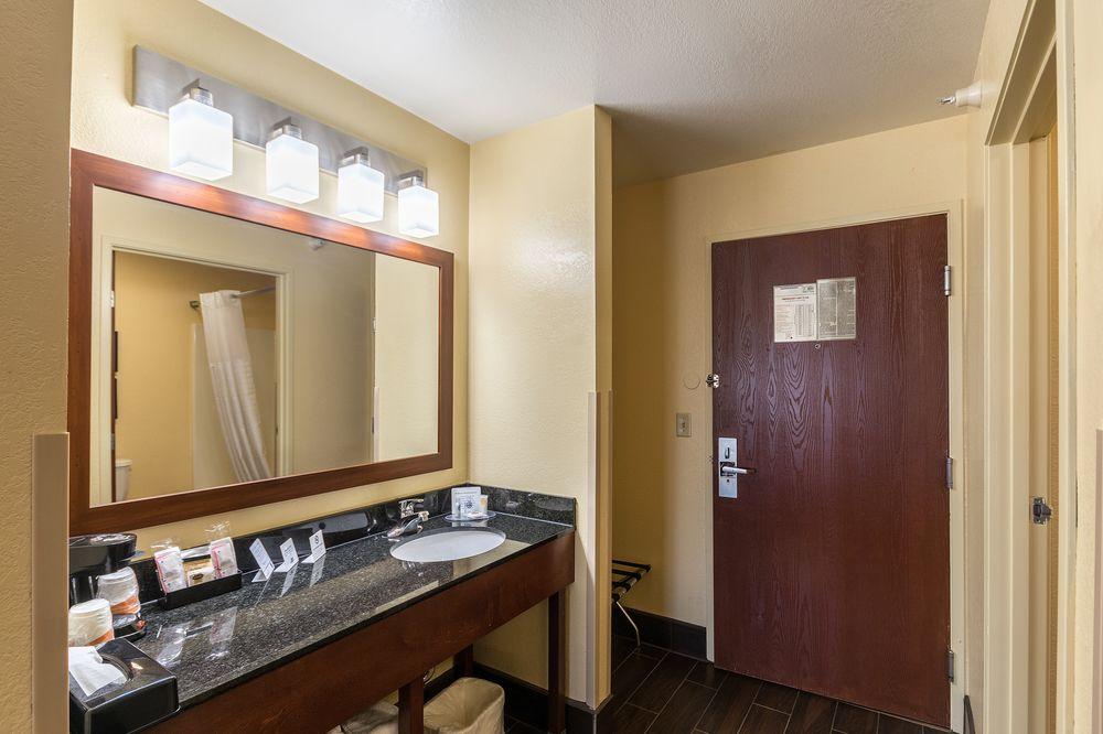 Comfort Inn & Suites North Aurora - Naperville Экстерьер фото