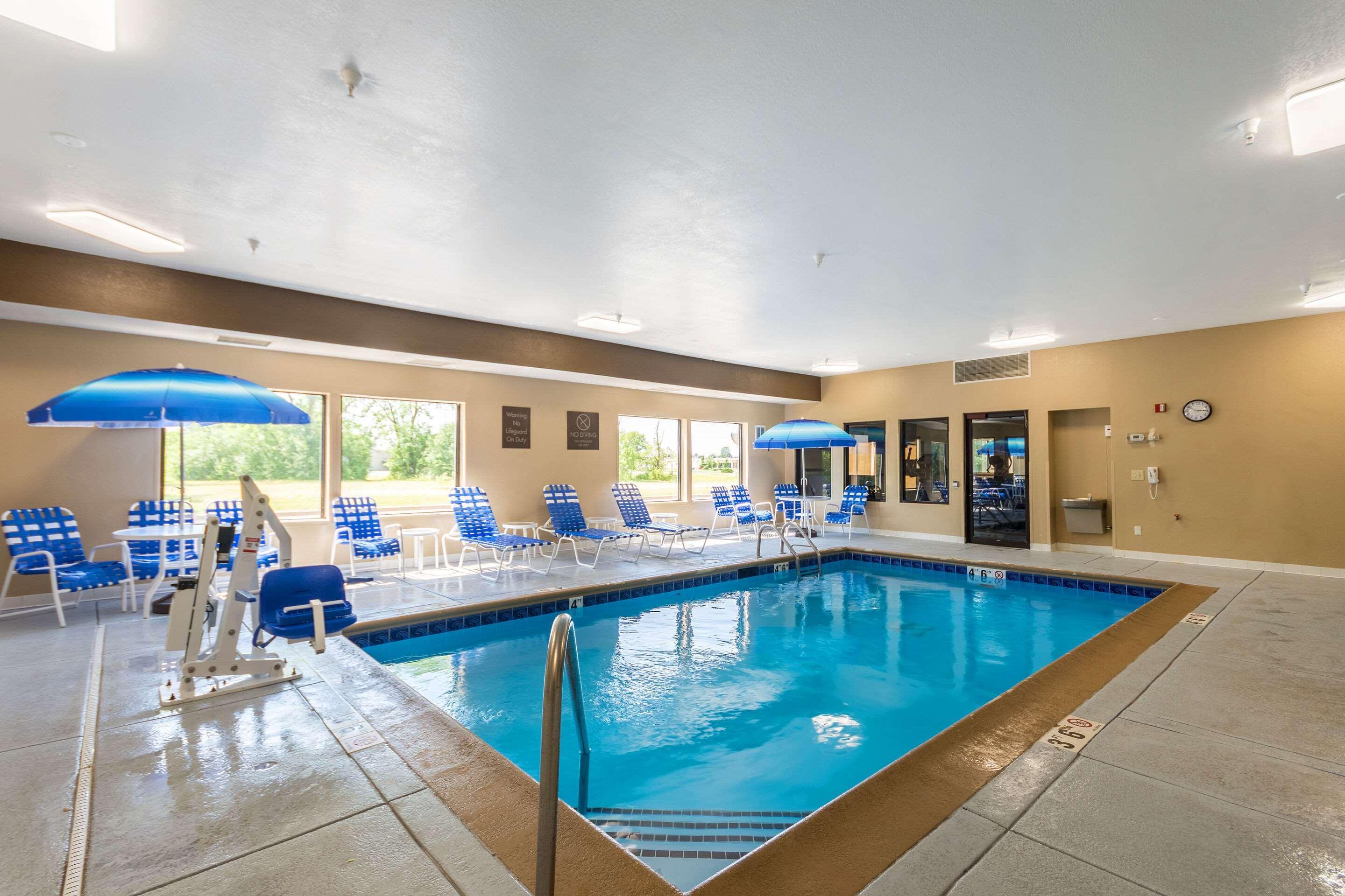 Comfort Inn & Suites North Aurora - Naperville Экстерьер фото